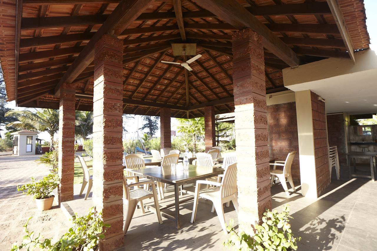 Sagar Sawali Beach Resort Karde Dāpoli Eksteriør billede