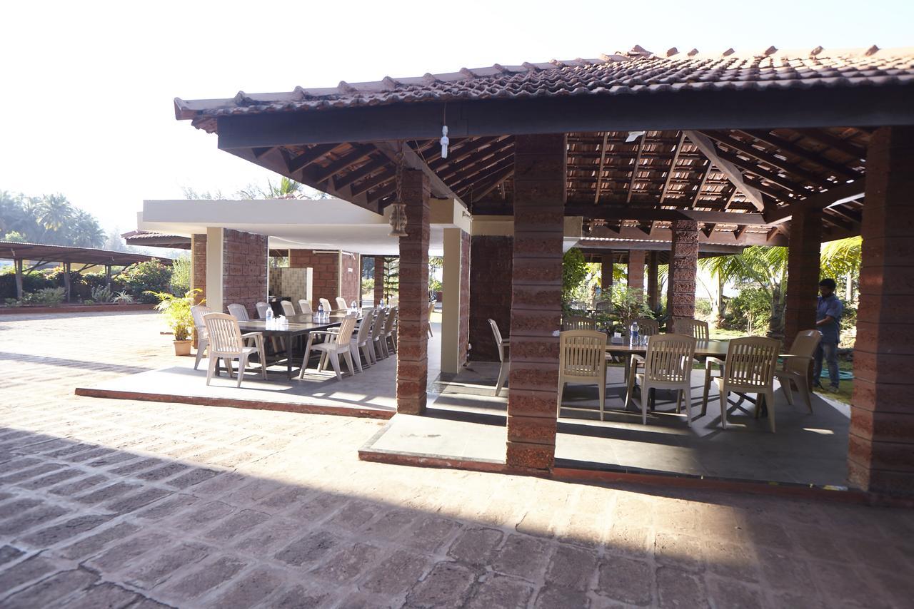 Sagar Sawali Beach Resort Karde Dāpoli Eksteriør billede