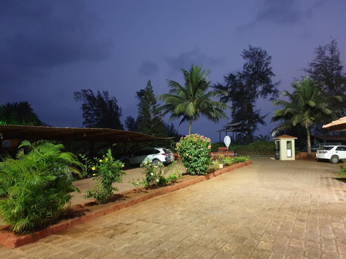 Sagar Sawali Beach Resort Karde Dāpoli Eksteriør billede